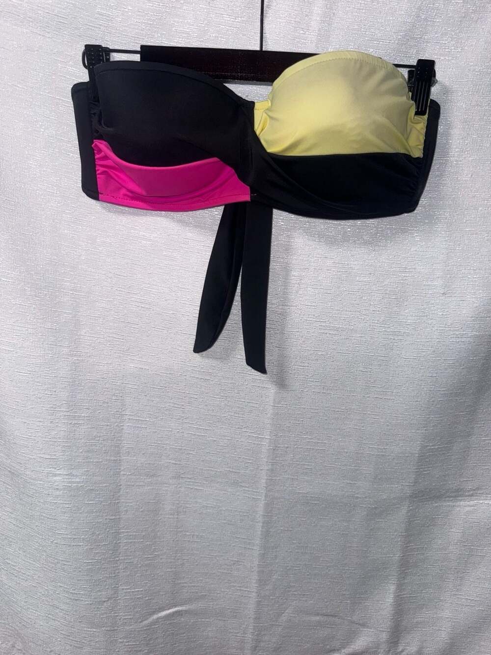 Venus and Jag Color Block Bandeau Bikini Two-Piece Set